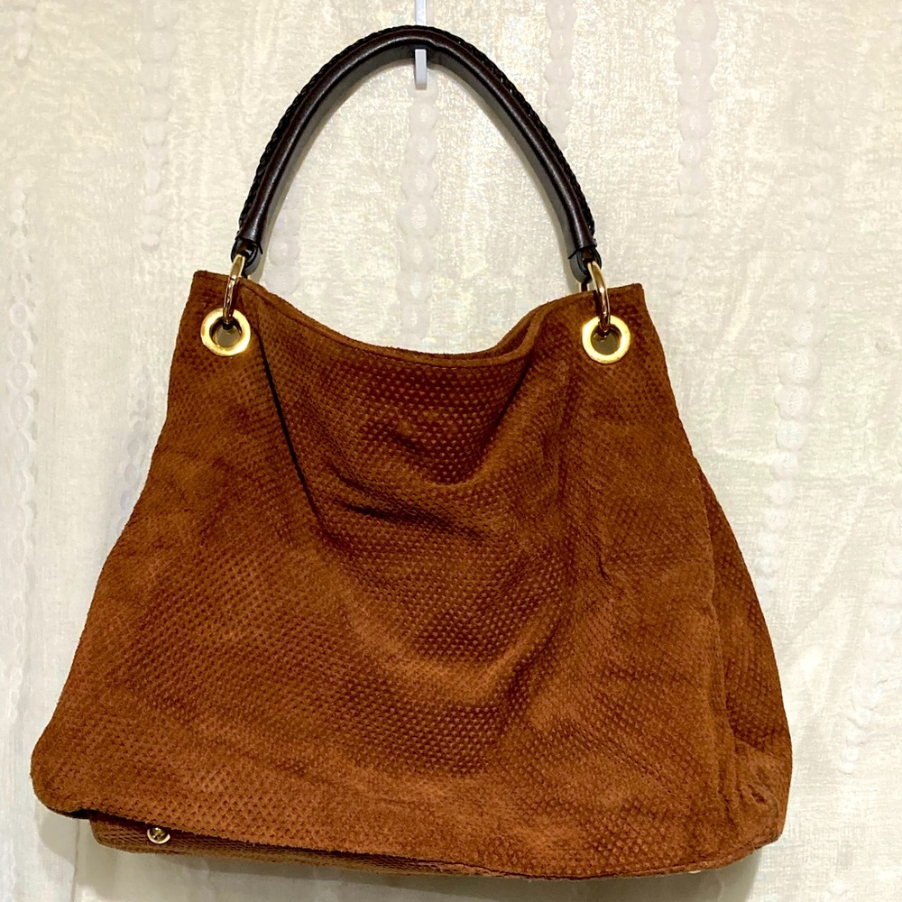 Alessandro Mari textured leather purse.
